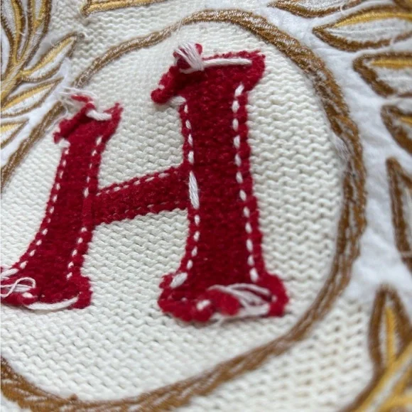 TOMMY HILFIGER CREAM TURTLENECK VINTAGE EMBROIDERED CREST PREPPY SWEATER SZ S-M - Picture 12 of 14